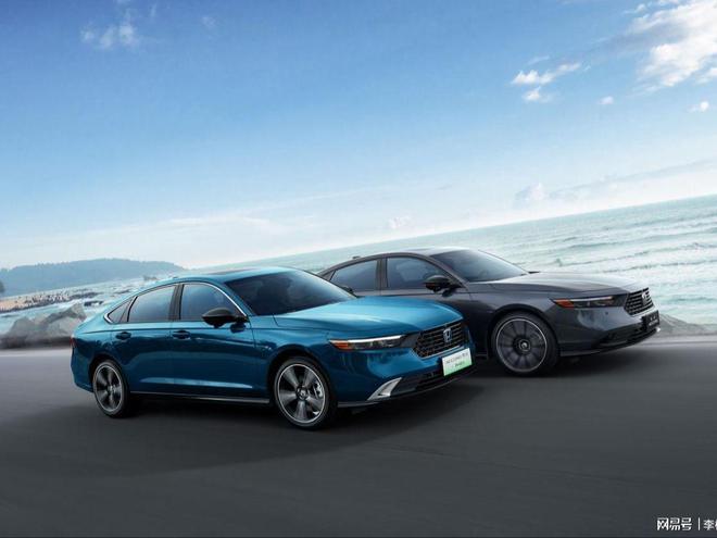 卷疯了！A级车比B级车还长？雅阁：操控才是B的DNA！(图4)